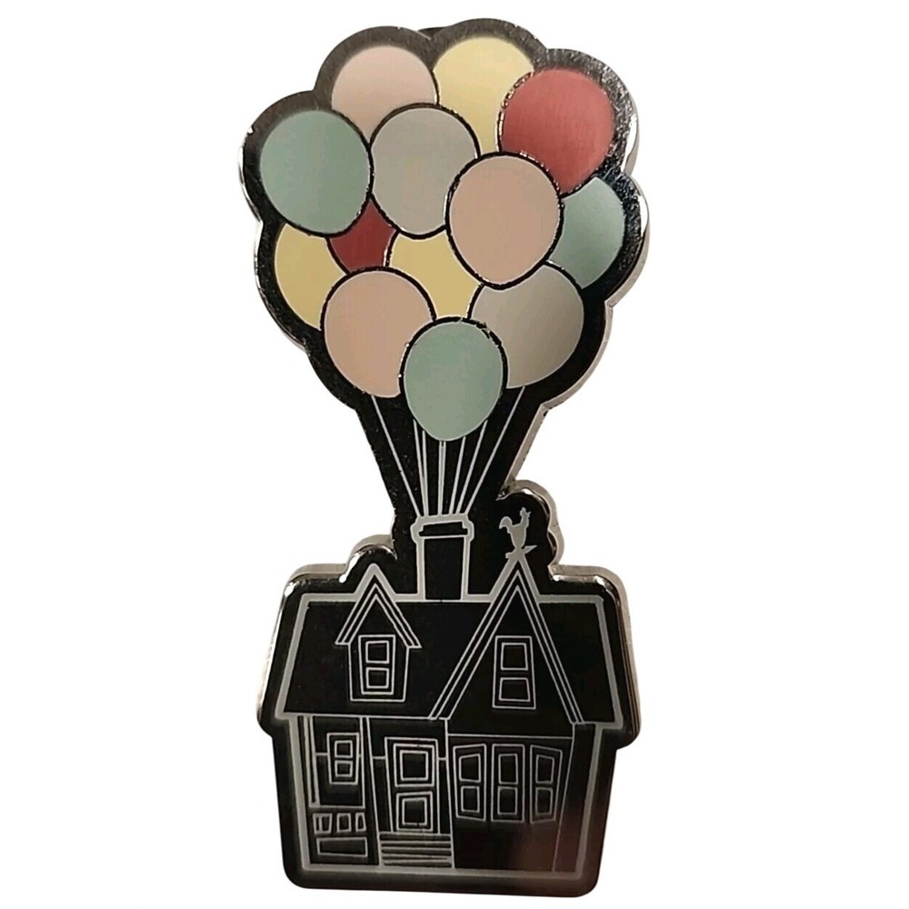Disney Store Europe Pixar Up Carl Ellie Balloon House DS UK Enamel Trading Pin
